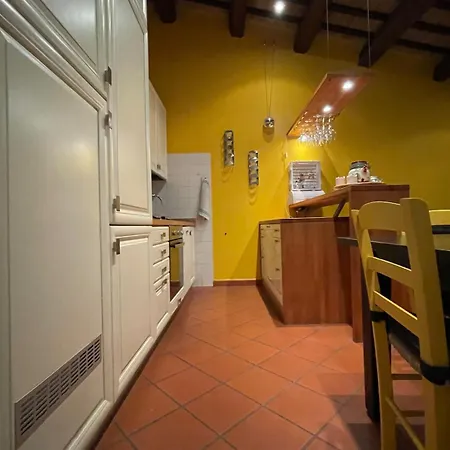 Apartment Casatua, Comfort And Tranquility In The Center Forlì
