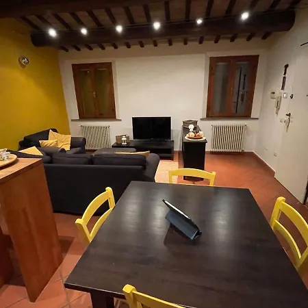 Apartment Casatua, Comfort And Tranquility In The Center
