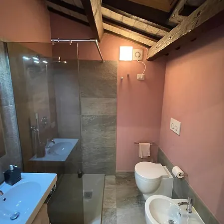 Casatua, Comfort And Tranquility In The Center Apartment