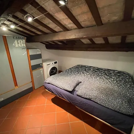 Casatua, Comfort And Tranquility In The Center דירה